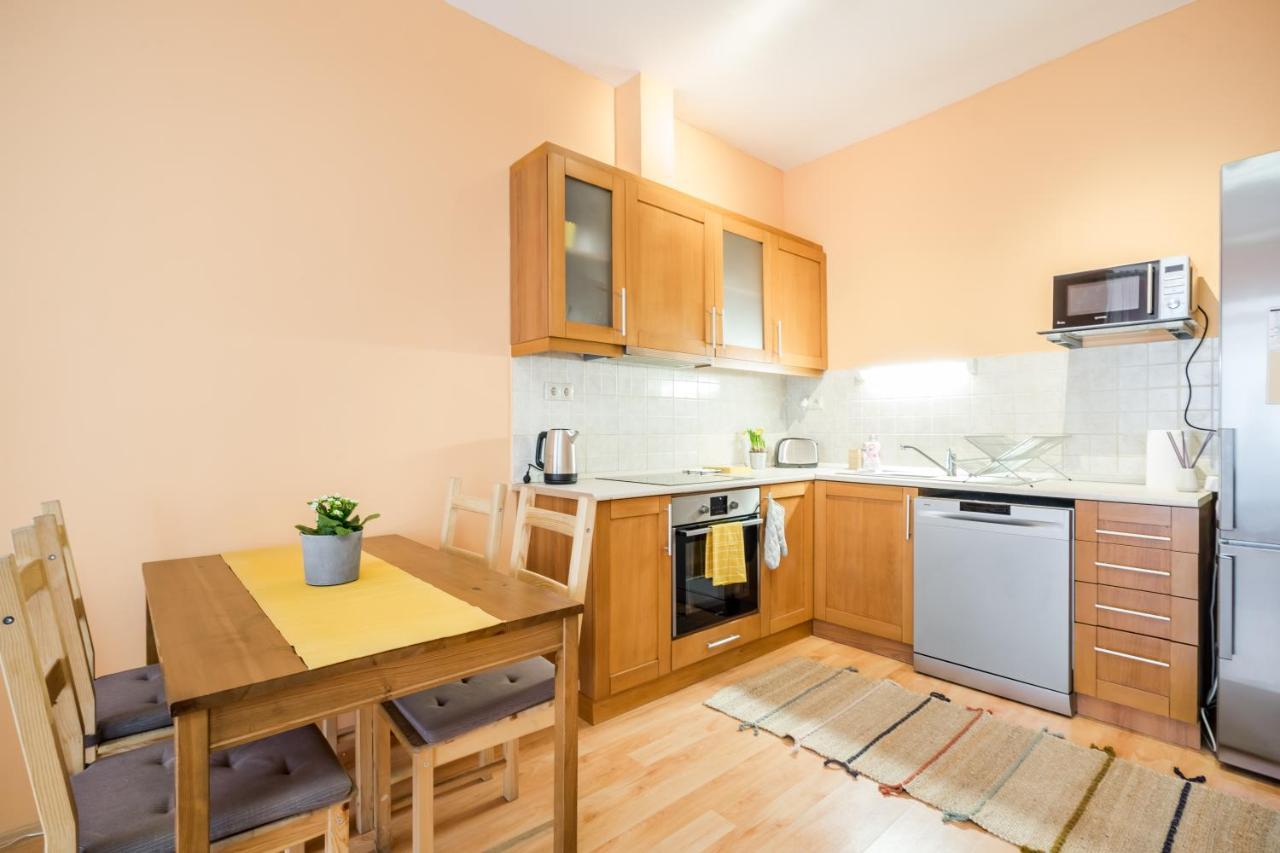 Central Premier Apartment Budapest Kültér fotó
